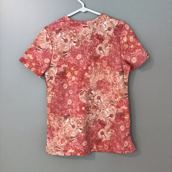 Scrub Top - Picture 4 of 4